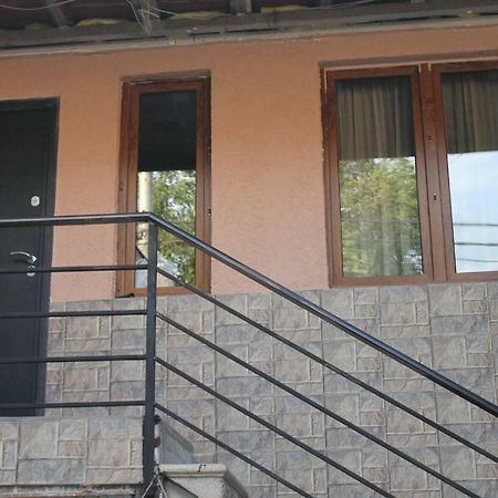 Family Apartament Tbilisi Exterior foto